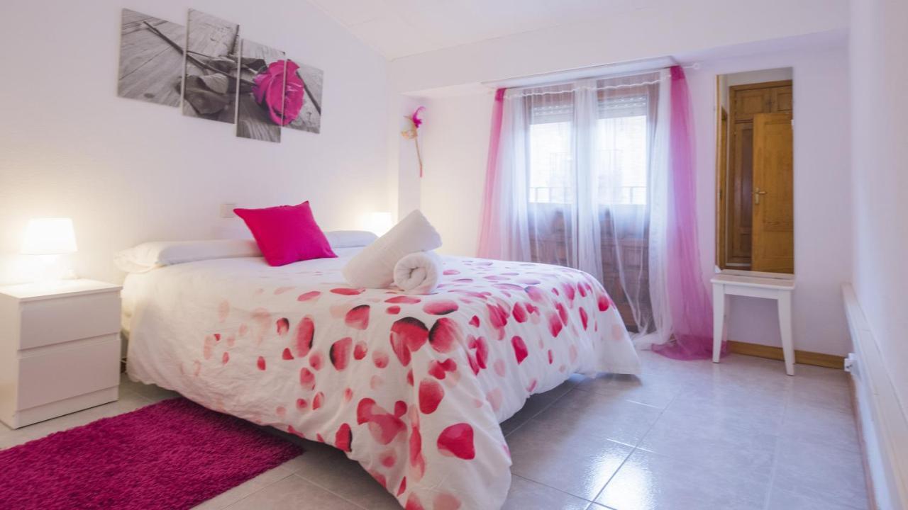 La Casita Del Arbol - Apartamentos Aloha Толедо Экстерьер фото